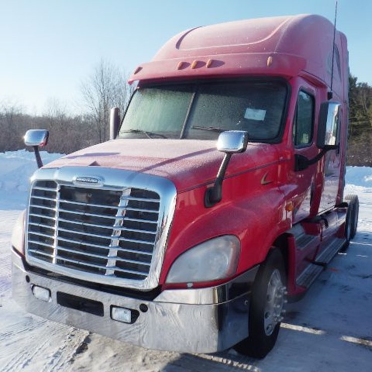 2013 FREIGHTLINER CASCADIA 125