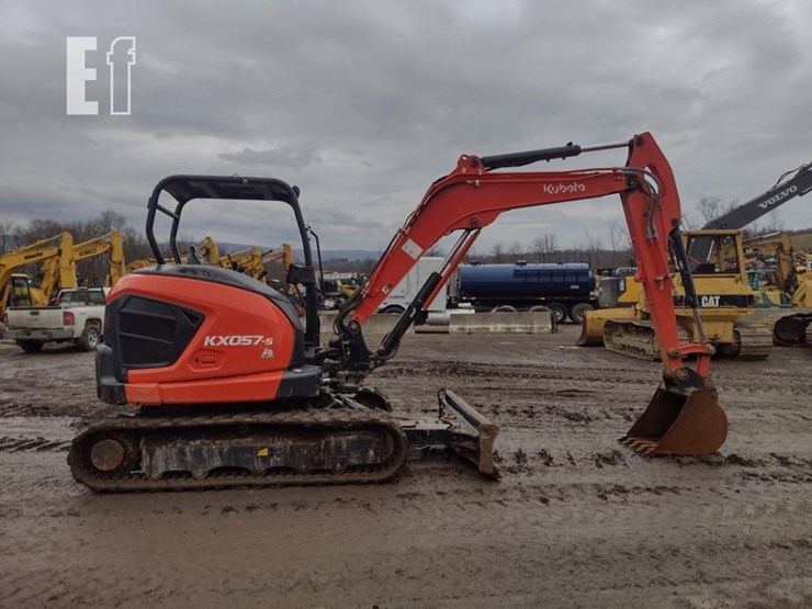 kubota-kx057-5-image-3