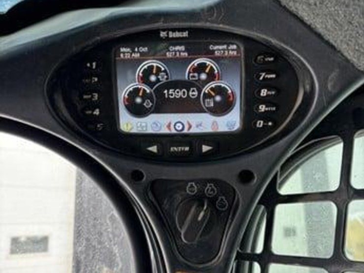 2020-bobcat-t870-image-7