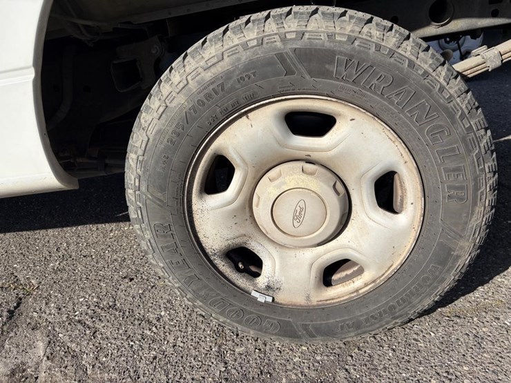 2005-ford-f150-image-30