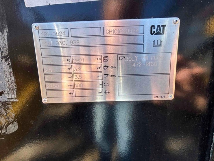 2025-caterpillar-930-image-28