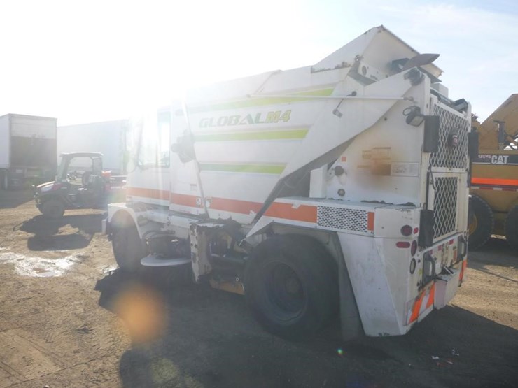 2013-global-m4-sweeper-image-4