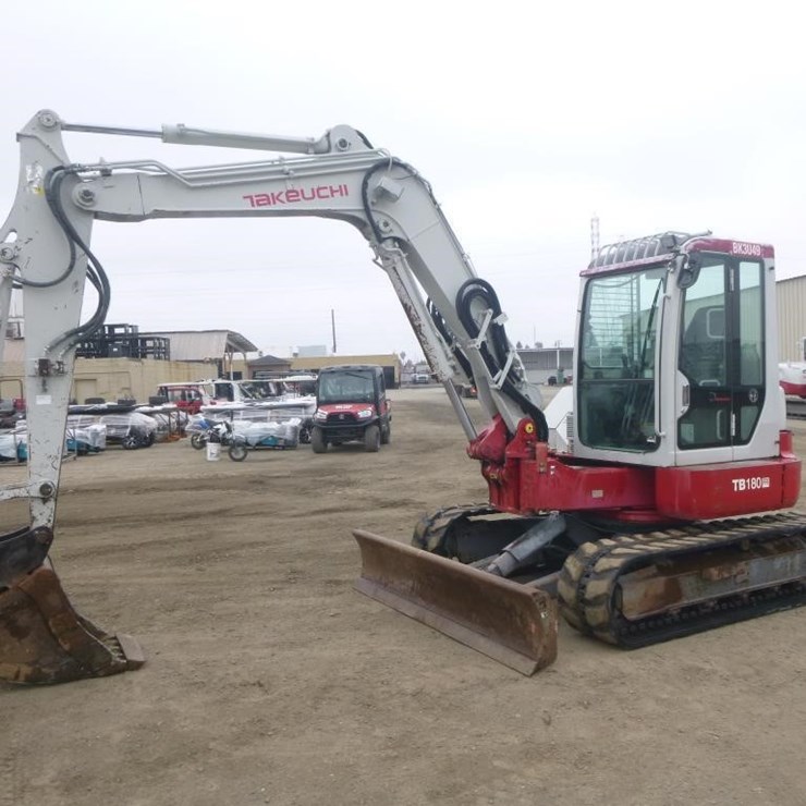 2012 TAKEUCHI TB180FR