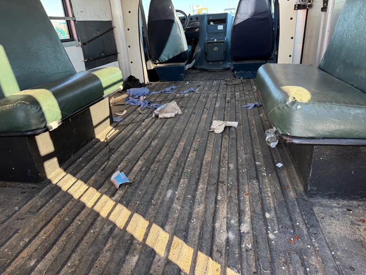 1991-chevrolet-c30-image-12