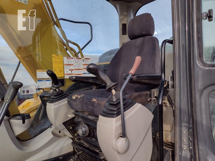 2020-kobelco-sk170-lc-10-image-12