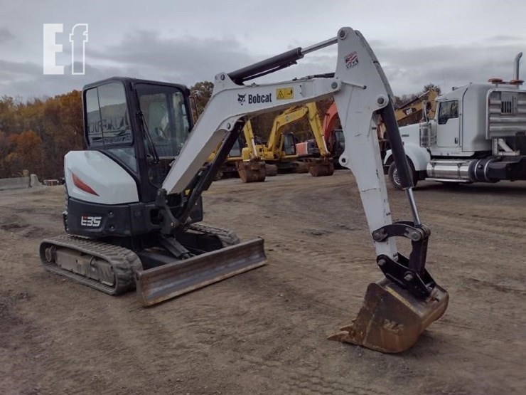 2021-bobcat-e35i-image-46