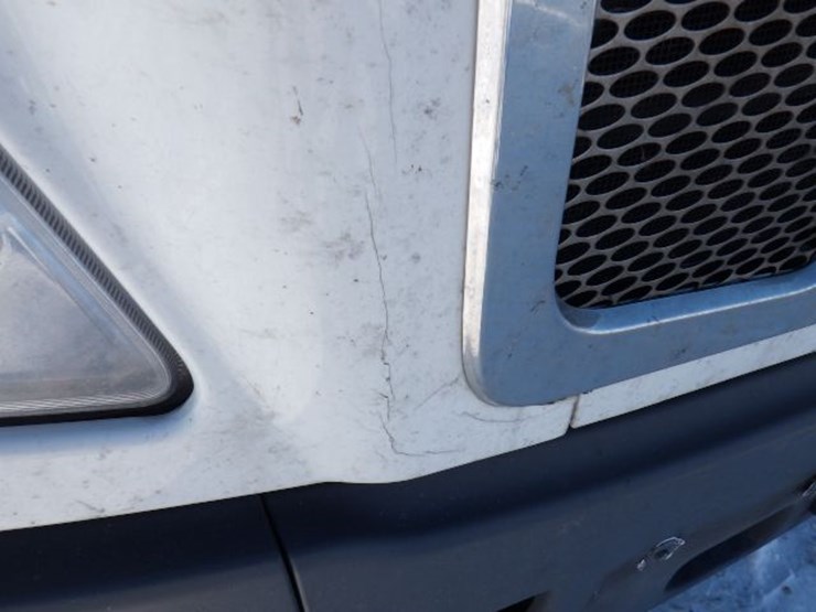 2021-peterbilt-579-image-5