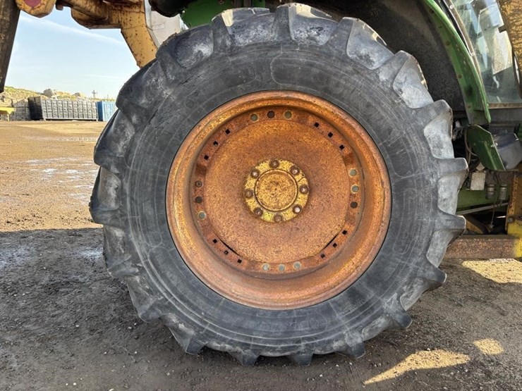 2005-john-deere-7220-image-21