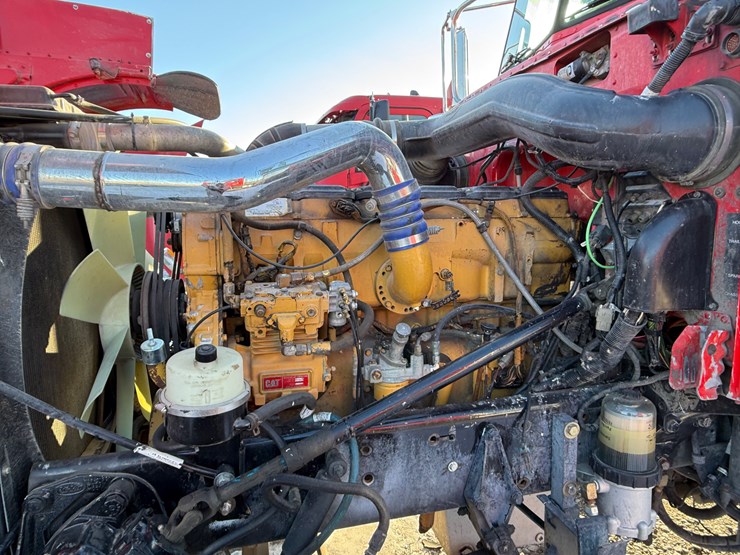 2014-peterbilt-389-image-52