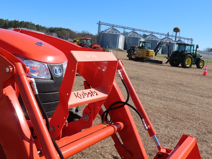 2022-kubota-l2501dt-image-4