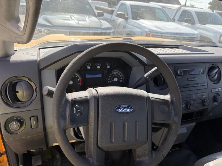2015-ford-f250-image-11