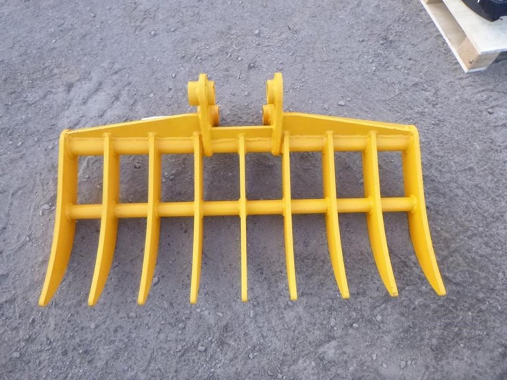 caterpillar-303-image-6