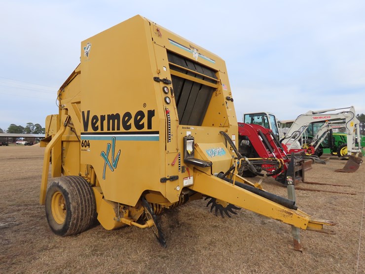 2005-vermeer-604-image-2