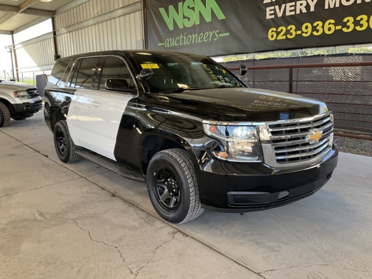 2020-chevrolet-tahoe-image-2