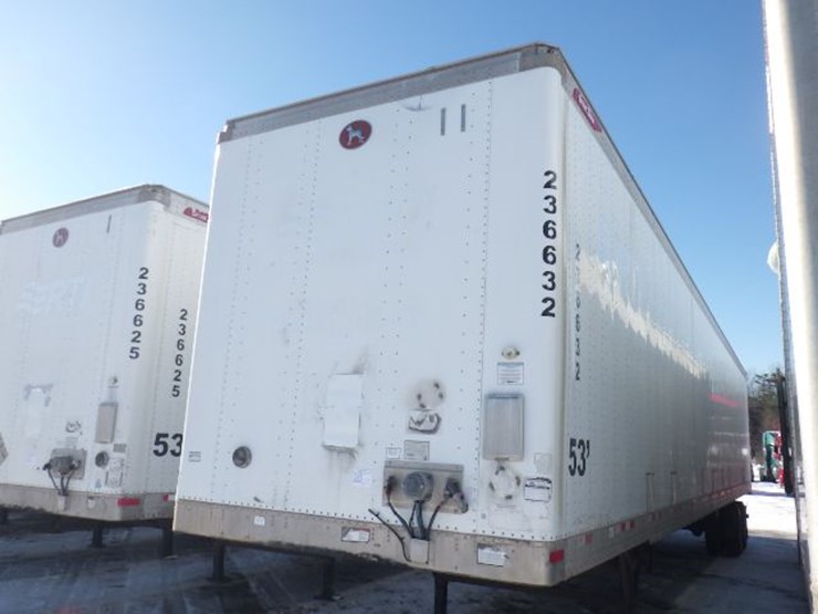 2016-great-dane-van-image-1