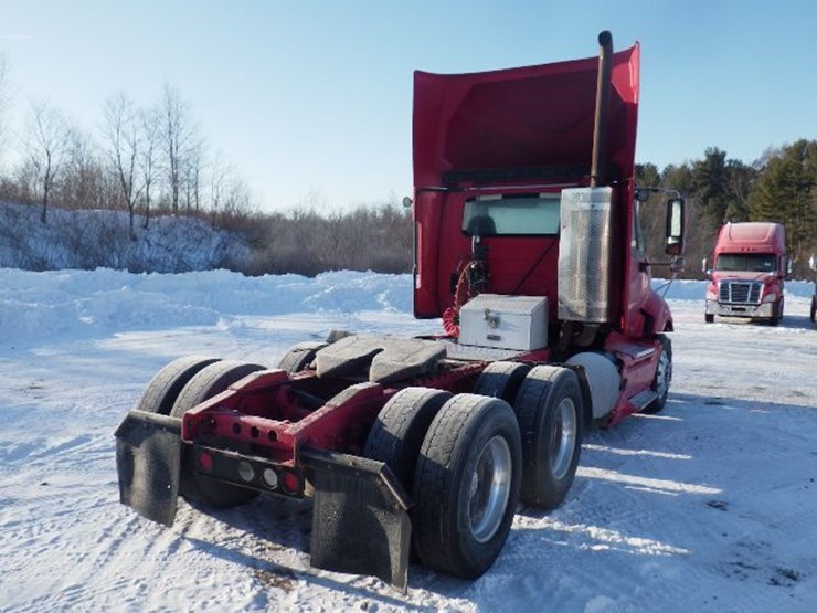 2009-international-prostar122-eagle-image-10