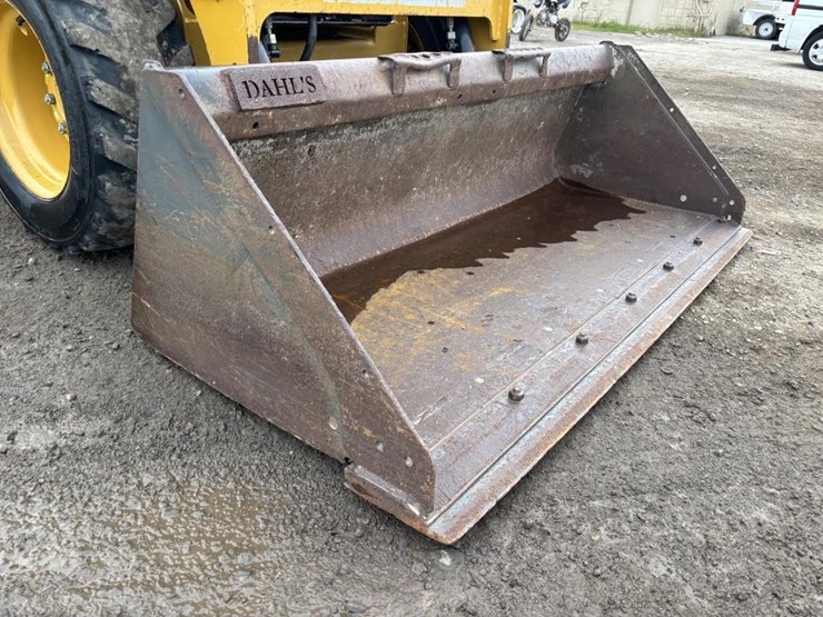 2018-caterpillar-226d-image-10