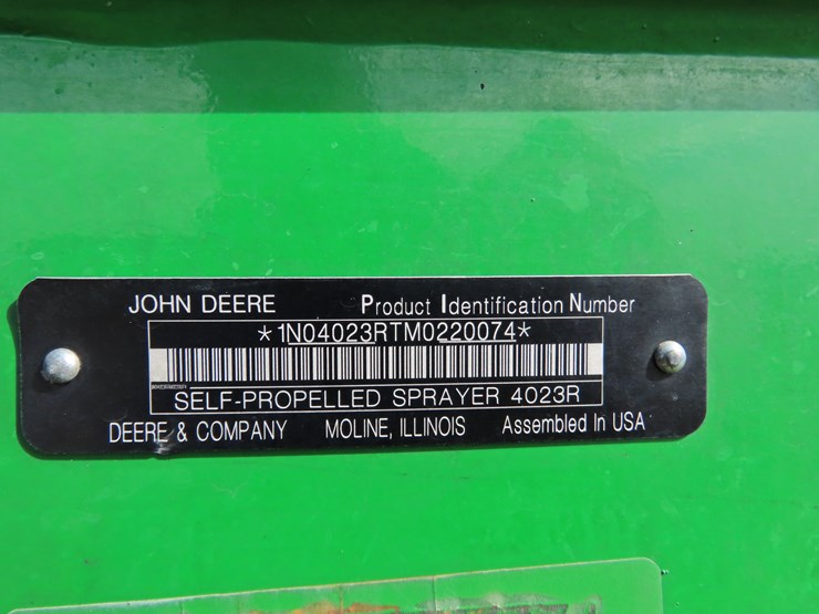 2022-john-deere-r4023-image-5