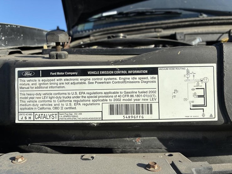 2002-ford-e250-image-9