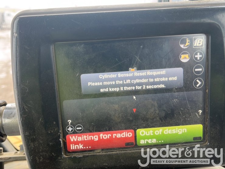 2014-komatsu-d61pxi-23-image-35