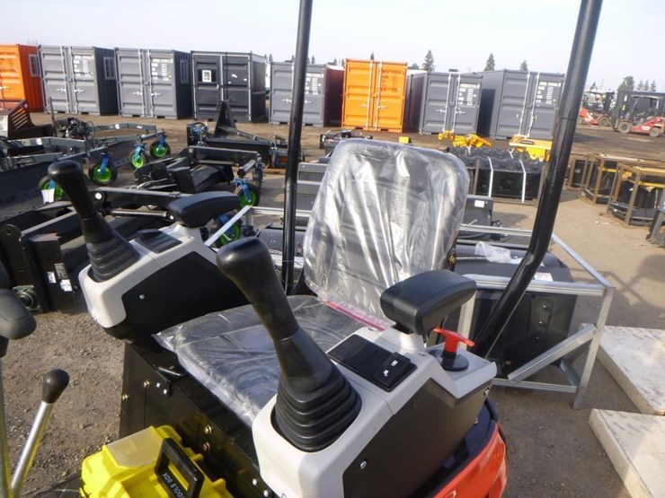 2025-tpm-18bs-hydraulic-excavator-image-20