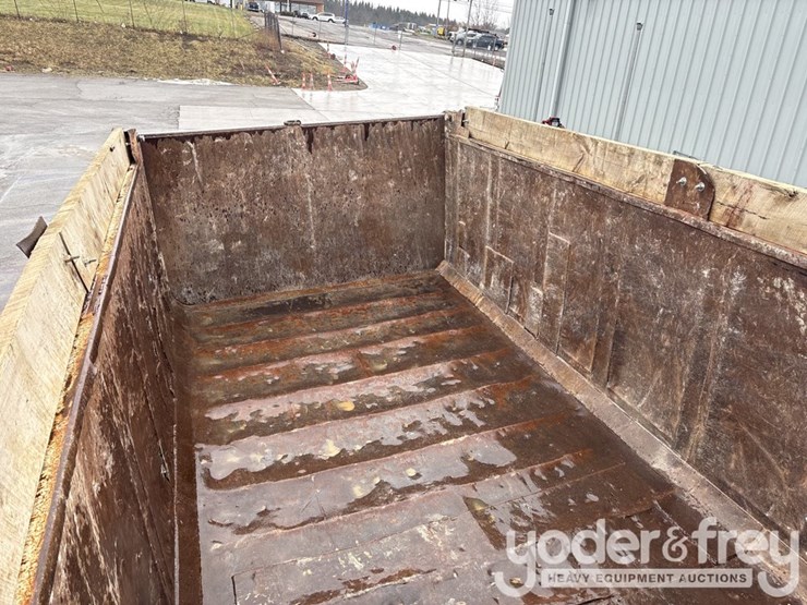 1999-mack-cl700-image-9