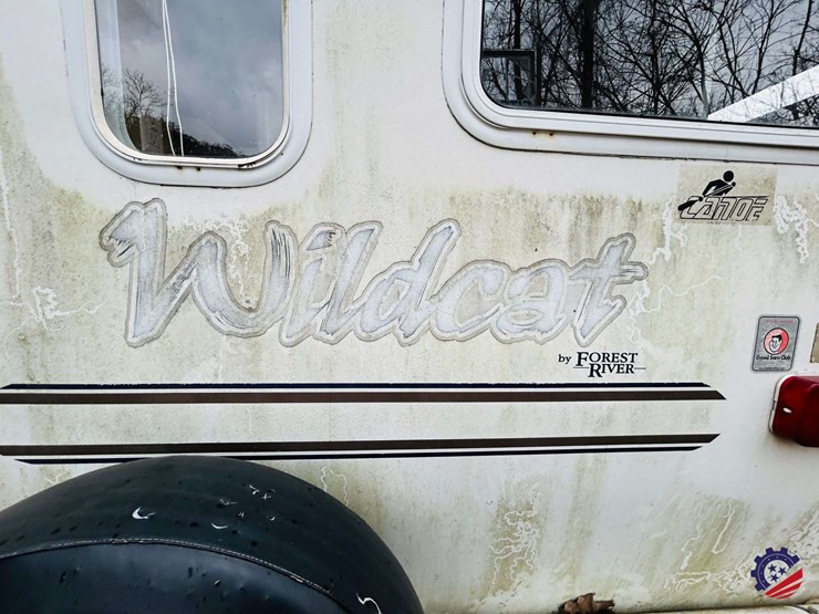 2003-forest-river-wildcat-28rk-t/a-camper-gooseneck-trailer-image-36