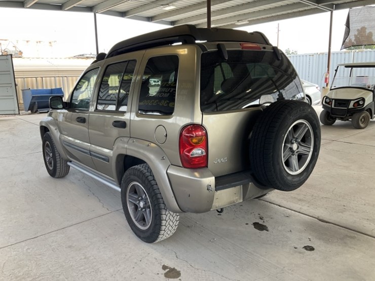 2004-jeep-liberty-image-5