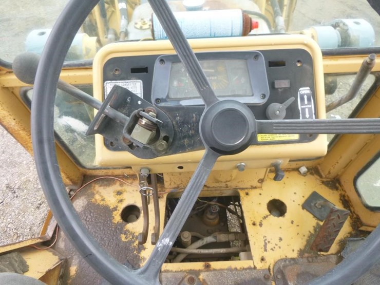 1986-ford-655a-image-24