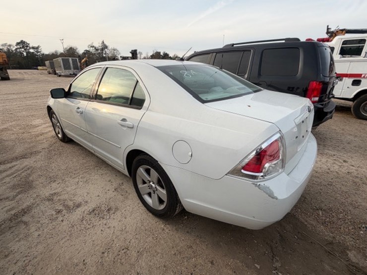 #32075-•-2008-ford-fusion-image-4