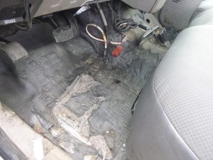 2008-ford-f550-image-28