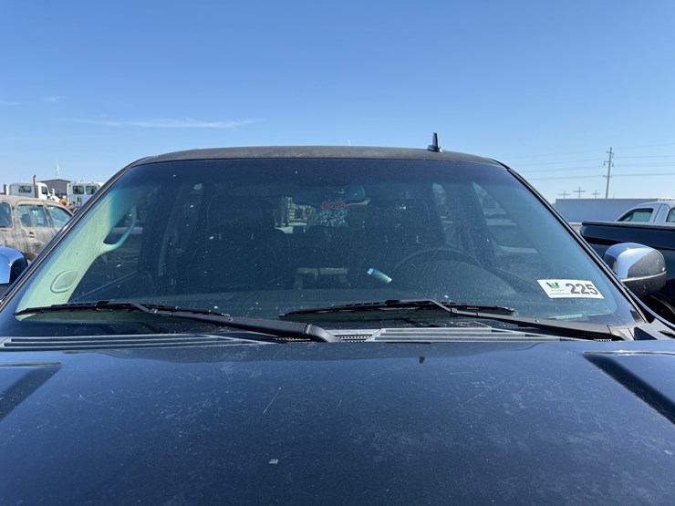 2014-chevrolet-tahoe-image-11