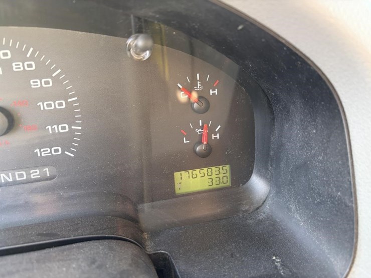 2005-ford-f150-image-12