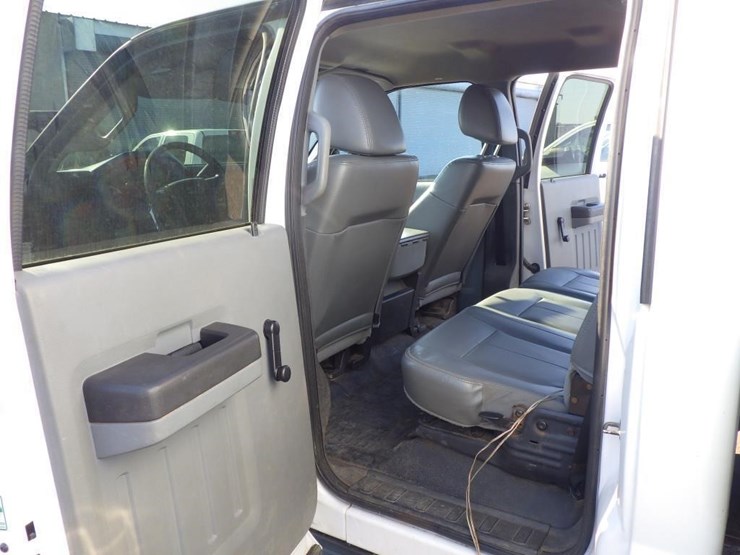 2012-ford-f550-image-7
