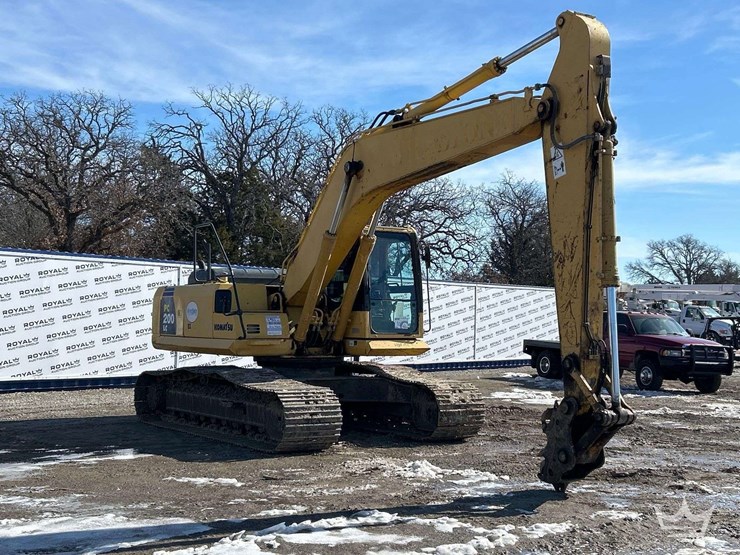 2011-komatsu-pc200-lc-8-image-4