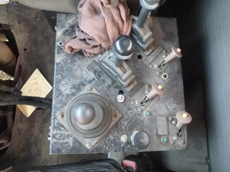 2001-international-2574-image-13