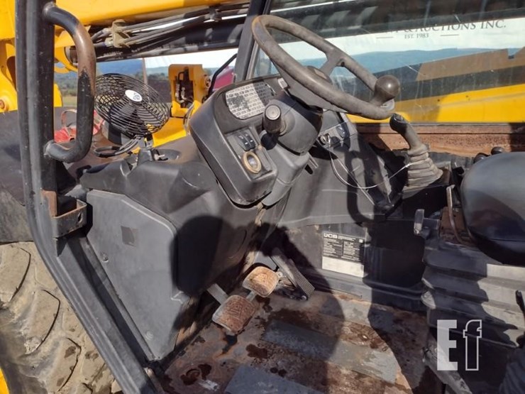 2017-jcb-510-42-image-11