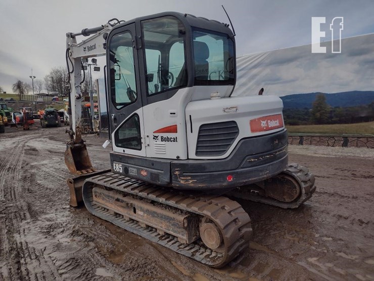 2014-bobcat-e85-image-52