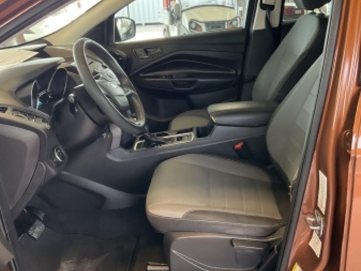 2017-ford-escape-image-21