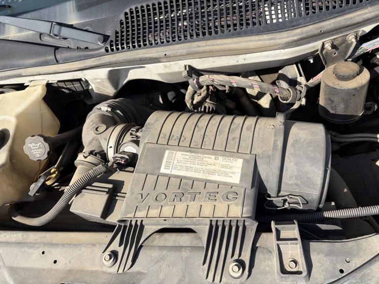 2007-utility-van-image-6