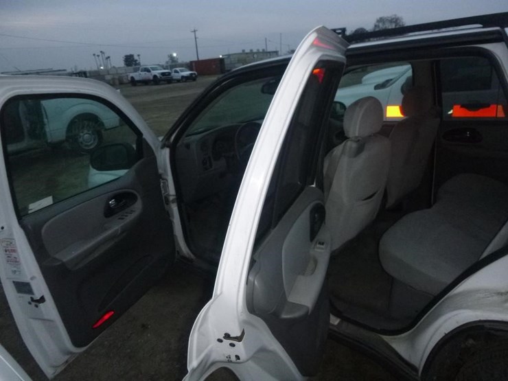 2007-chevrolet-trailblazer-image-5