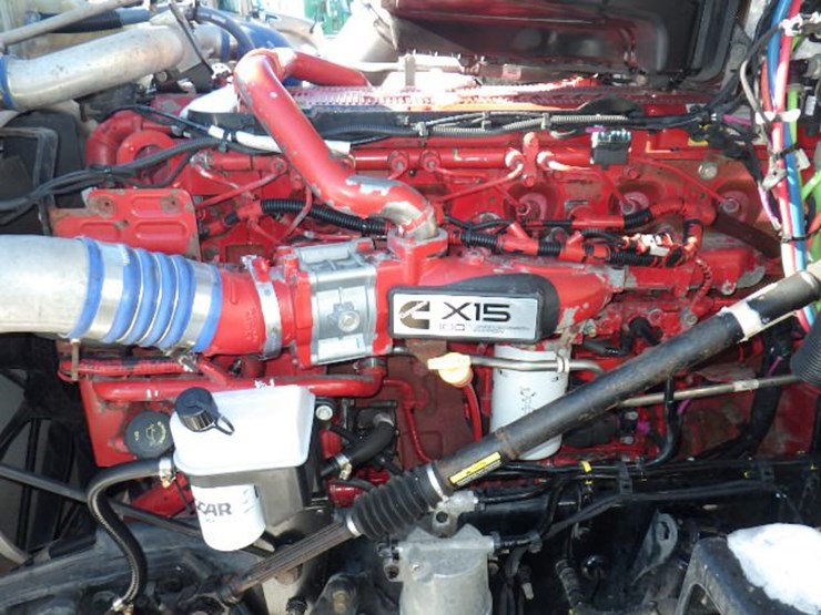 2020-kenworth-t680-image-23