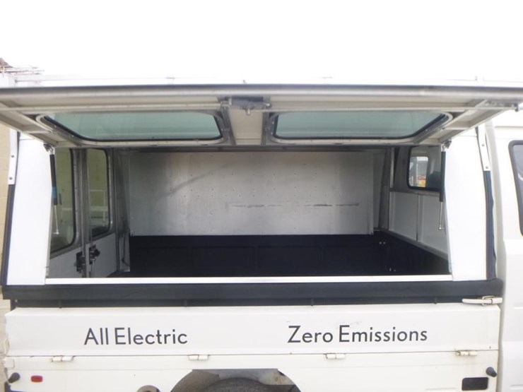 2009-miles-zx40st-image-17