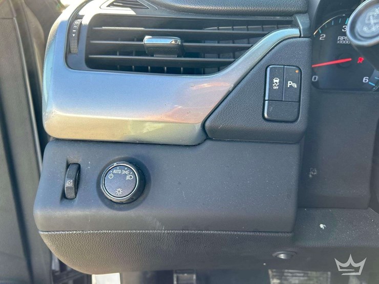 2020-chevrolet-tahoe-image-15