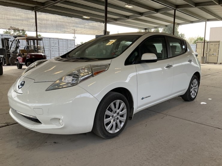 2015-nissan-lead-hatchback-image-4