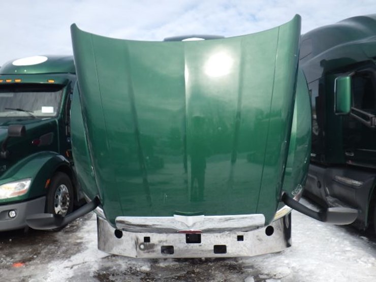 2019-peterbilt-579-image-30