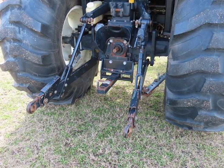 2008-new-holland-t2420-image-8