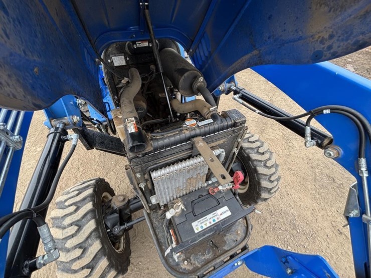 2021-new-holland-workmaster-25-image-35