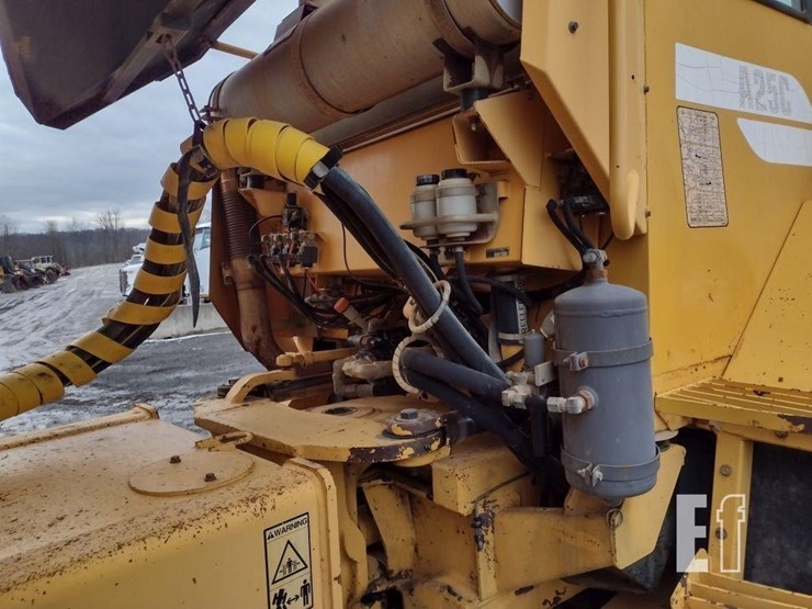 2001-volvo-a25c-image-44