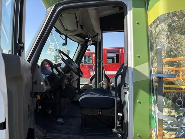 2013-international-hc-image-11